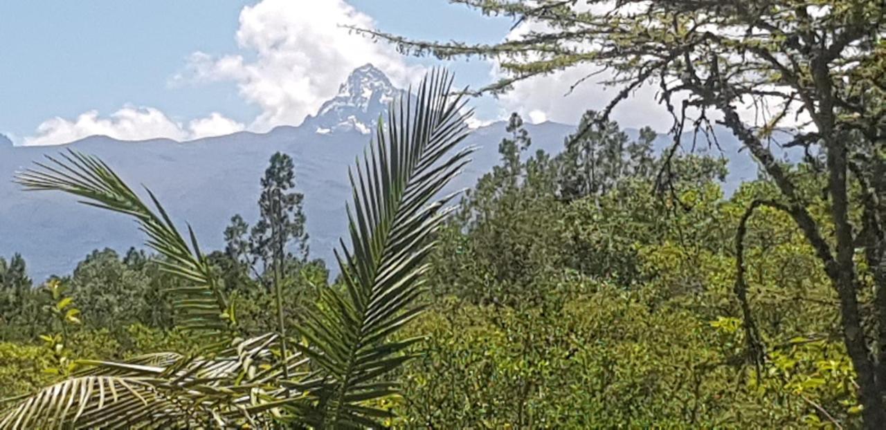 Ngomongo Villa Nanyuki Eksteriør billede