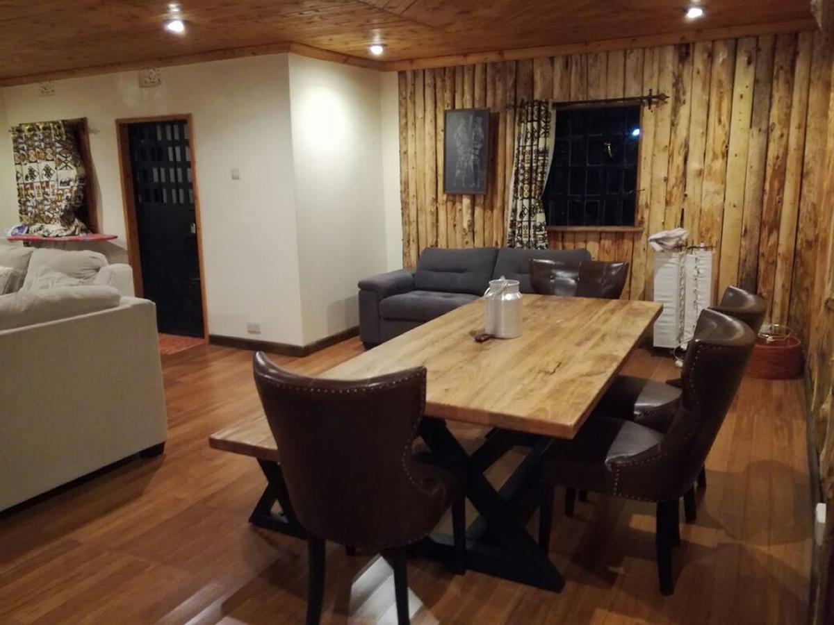 Ngomongo Villa Nanyuki Eksteriør billede